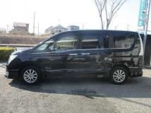 2015 Nissan Serena