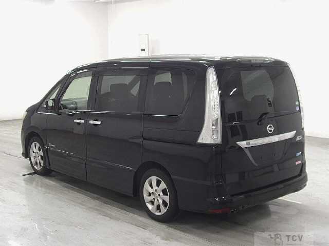 2012 Nissan Serena
