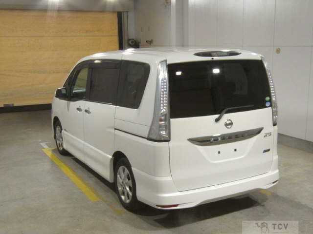 2013 Nissan Serena