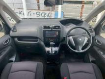 2013 Nissan Serena