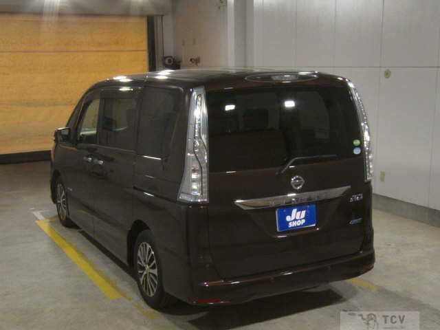 2015 Nissan Serena