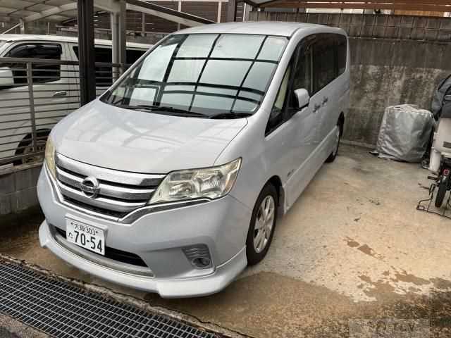 2012 Nissan Serena