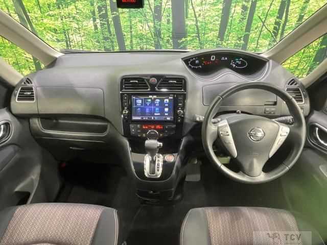 2015 Nissan Serena