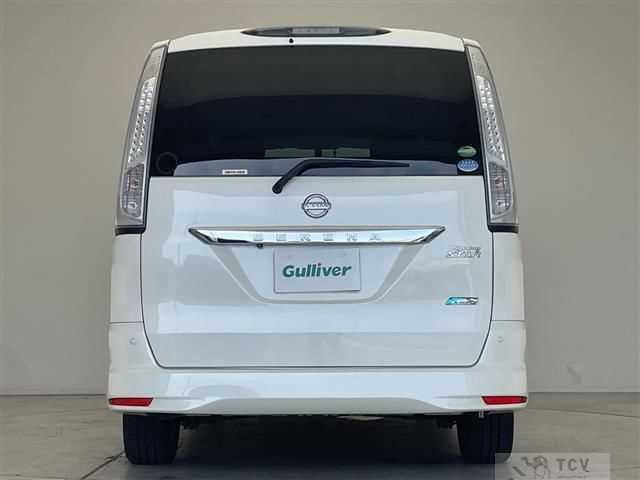 2013 Nissan Serena