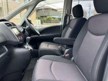 2013 Nissan Serena