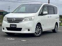 2013 Nissan Serena