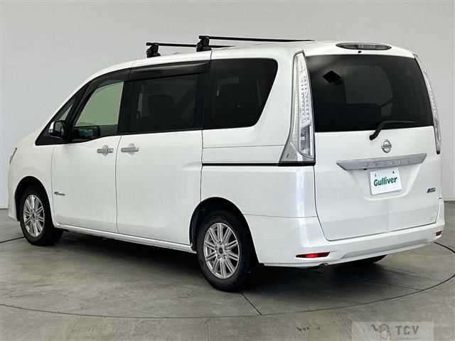 2015 Nissan Serena