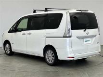 2015 Nissan Serena