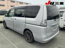 2014 Nissan Serena