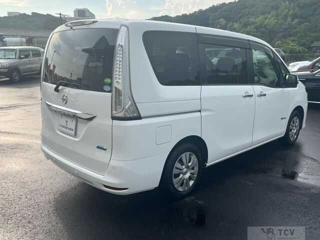 2016 Nissan Serena
