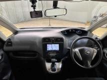 2013 Nissan Serena