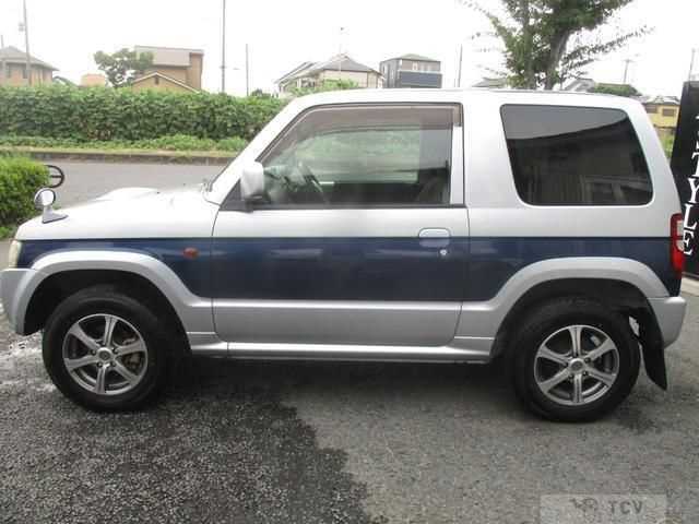 2009 Mitsubishi Pajero Mini