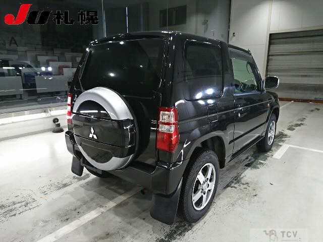 2011 Mitsubishi Pajero Mini