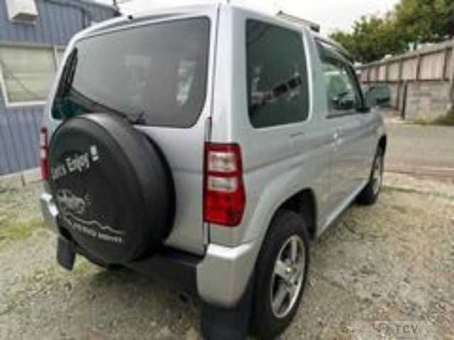 2011 Mitsubishi Pajero Mini