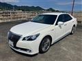 2014 Toyota Crown Majesta