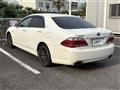 2010 Toyota Crown Hybrid