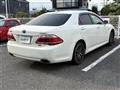 2010 Toyota Crown Hybrid