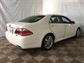 2011 Toyota Crown Hybrid