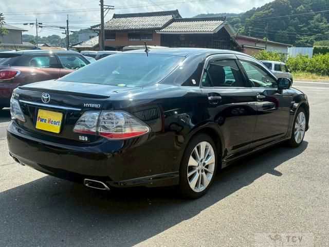 2008 Toyota Crown Hybrid