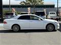 2011 Toyota Crown Hybrid