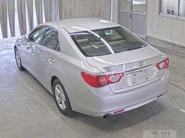 2010 Toyota Mark X