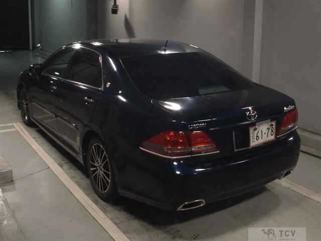2009 Toyota Crown