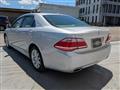 2011 Toyota Crown