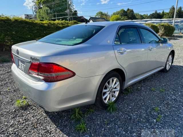 2008 Toyota Crown