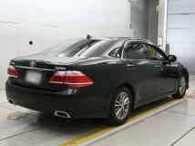 2010 Toyota Crown