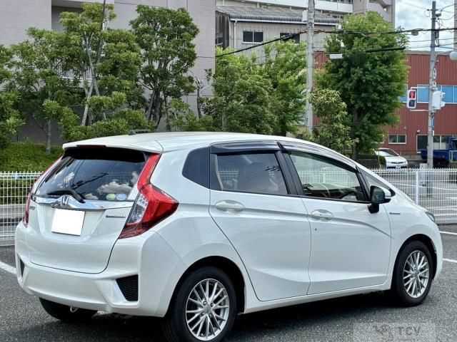 2013 Honda Fit Hybrid