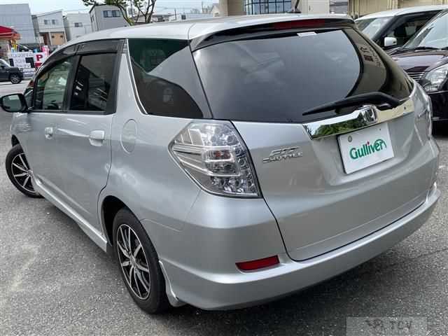 2013 Honda Fit shuttle