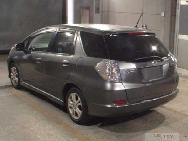2012 Honda Fit shuttle
