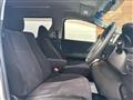 2013 Toyota Alphard