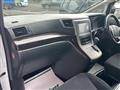 2013 Toyota Alphard