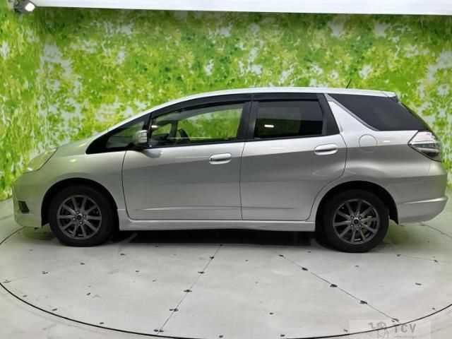 2013 Honda Fit shuttle