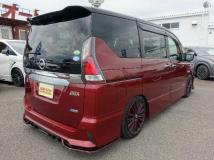 2017 Nissan Serena