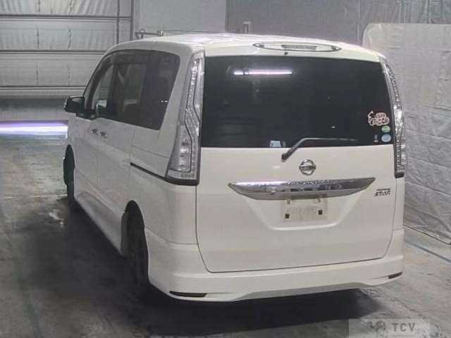 2015 Nissan Serena