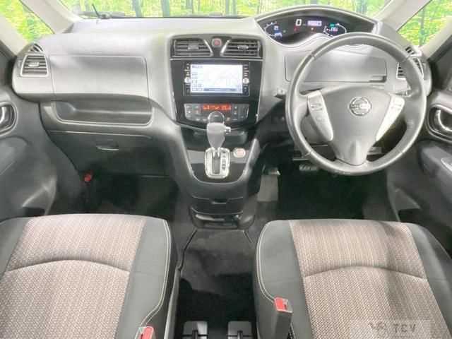 2015 Nissan Serena