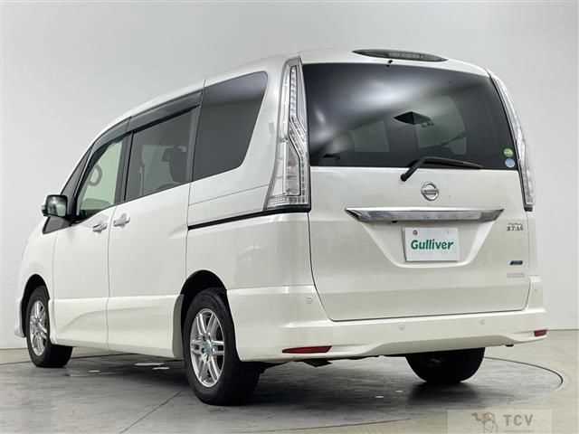 2015 Nissan Serena