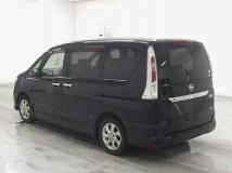 2011 Nissan Serena