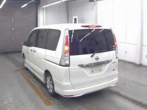 2012 Nissan Serena