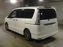 2011 Nissan Serena