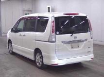 2011 Nissan Serena