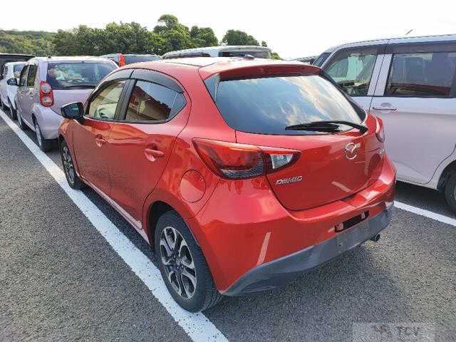 2015 Mazda Demio