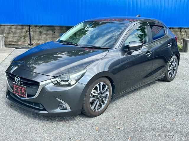 2017 Mazda Demio