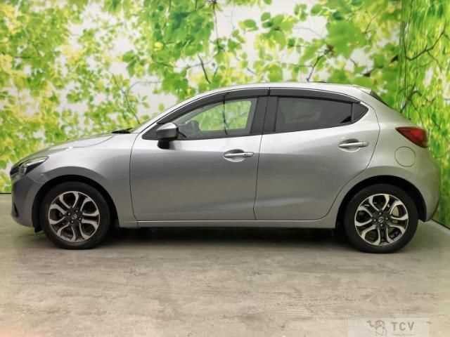 2015 Mazda Demio