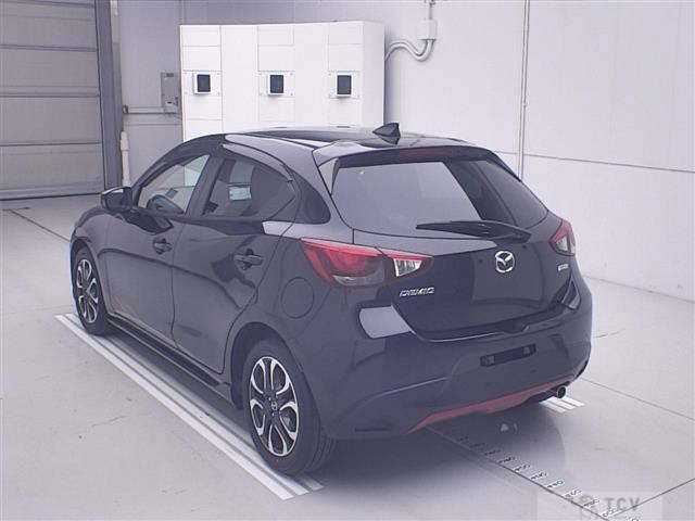 2014 Mazda Demio