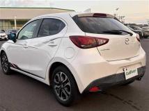 2016 Mazda Demio