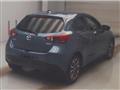 2016 Mazda Demio