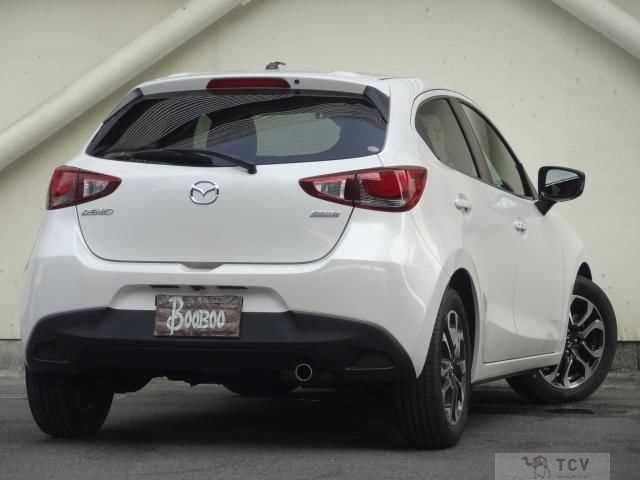 2015 Mazda Demio